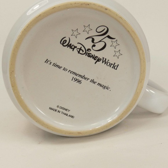 VTG 1996 "Remember the Magic" Walt Disney World 25th Anniversary Mug 12oz UEJYX - Picture 13 of 14